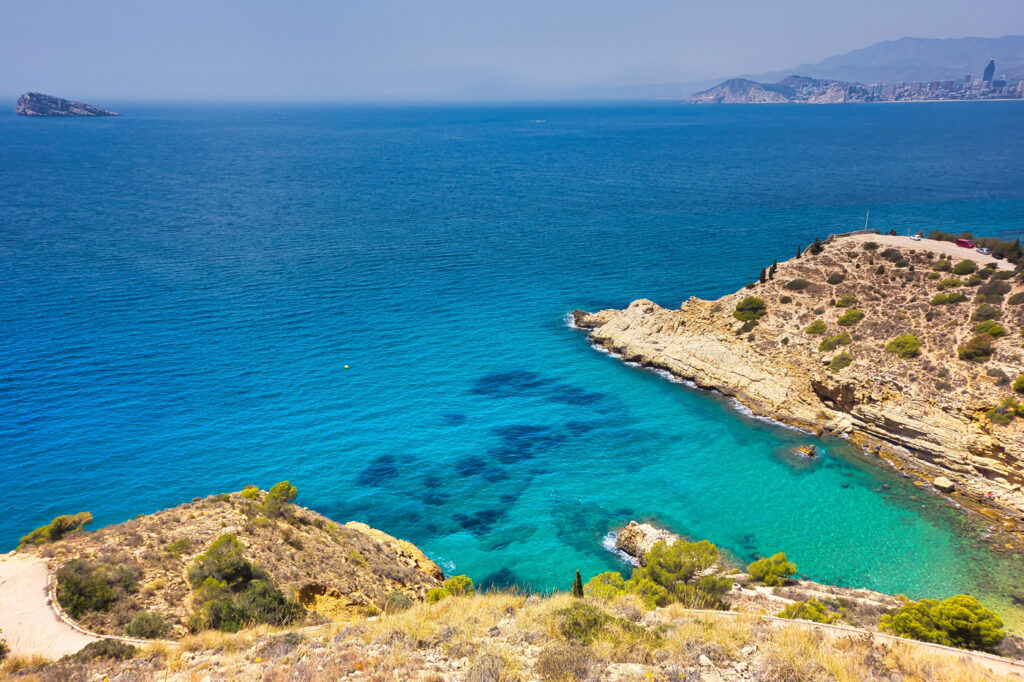 Vistas a la Isla de Benidorm.